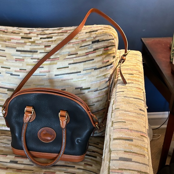 Dooney & Bourke Vintage Norfolk Satchel - Picture 3 of 6